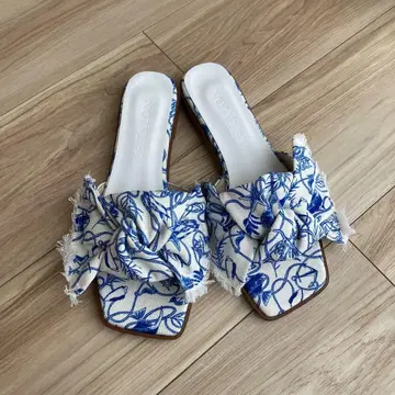 LE TALON 샌들