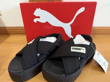 PUMA 크로스 스트랩 샌들 블랙