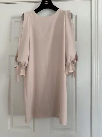 스나이델 snidel 원피스 실연 쇼콜라티에 이시하라 사토미 착용