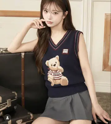 Darich 다리치 D 베어 니트 베스트