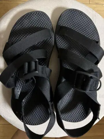 새상품급 Chaco 샌들