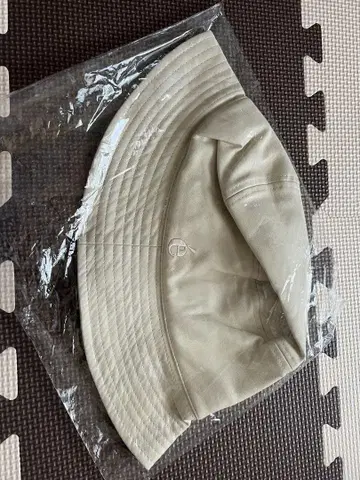에피누 베이지 버킷햇