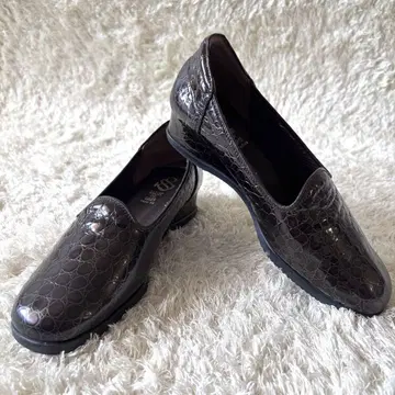 살롱 드 그레이 오페라 신발 악어 엠보싱 가죽 브라운 22.5cm