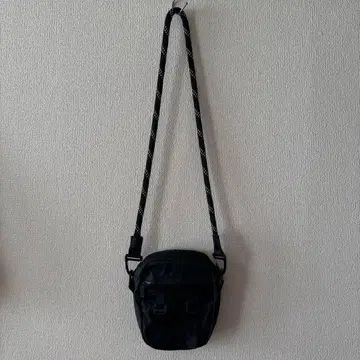 F/CE. 블랙 사코슈
