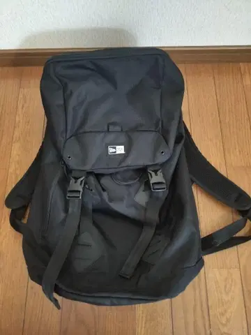 [ 새상품급/USED ] 뉴에라 백팩 륙색 블랙