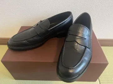 ZARA 블랙 가죽 로퍼