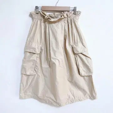 A458 H&M 에이치앤엠 플레어 스커트 큰 포켓 베이지 M