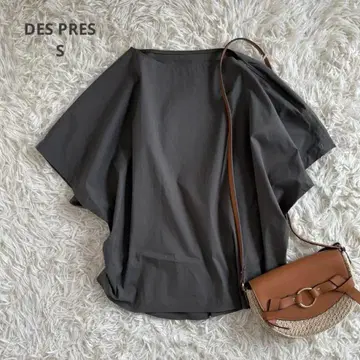 DES PRES 드플레 돌먼 슬리브 블라우스 보트 쿨 캐주얼