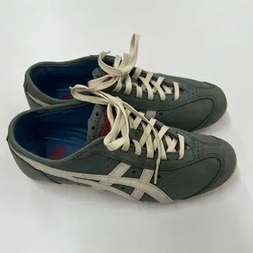 오니츠카타이거 스니커즈 23.5cm