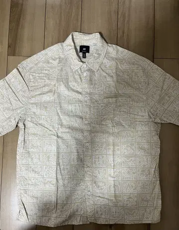 키스 해링 H&M 셔츠 L 사이즈