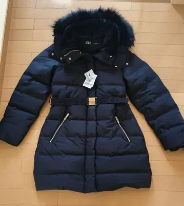 미사용 새상품 완판템 ZARA 퍼 다운 벨트 M 사이즈
