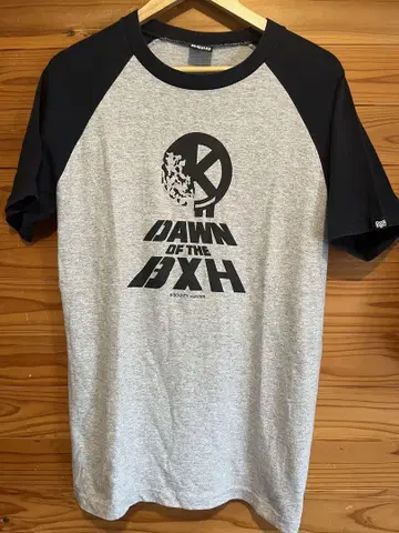 Dawn of the BXH 래글런 티셔츠 L 사이즈
