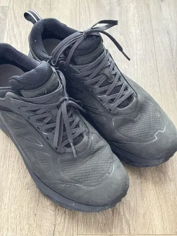 HOKA ONE ONE 러닝화 블랙