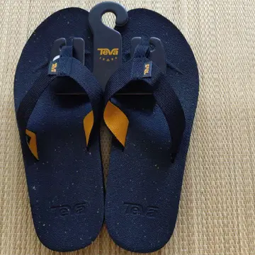 새상품 Teva 비치 샌들 블랙