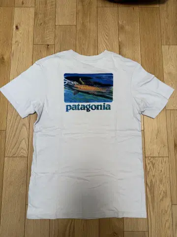 patagonia 월드 트라우트 T셔츠 라이트 그레이 S