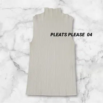 새상품급 PLATS PLISEE 슬리브리스 상의 사이즈 4 화이트