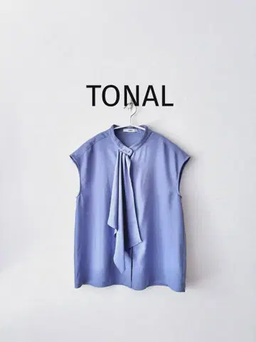 TONAL 토날 프릴 타이 슬리브리스 블라우스