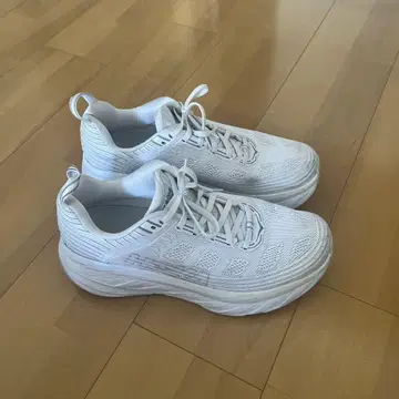 HOKA 스니커즈 본다이 6