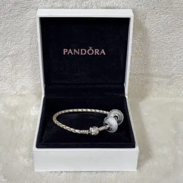 [새상품급] Pandora 판도라 가죽 팔찌 뱅글 참 포함