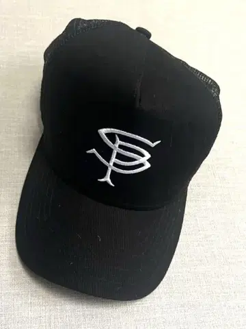 SOPHNET 블랙 메쉬 캡