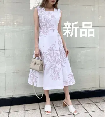 새상품 셀포드 스칼라넥 원피스 핑크
