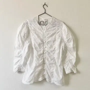 IENA LA BOUCLE 2025SS 셔링 블라우스 이번 시즌