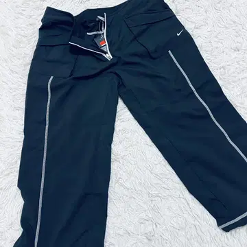 Nike 블랙 스웨트 팬츠 여성용 L 사이즈