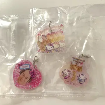 마츠켄&헬로키티 메지루시 액세서리