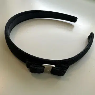 Ferragamo 네이비 헤어 머리띠