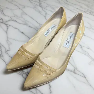 JIMMY CHOO 에나멜 펌프스 베이지 24cm 신발