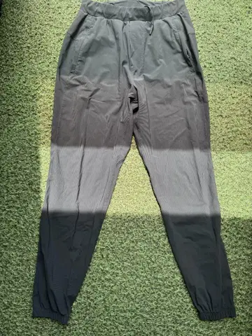 lululemon Surge 조거 짧은 기장 조거 팬츠 스트레치 소재