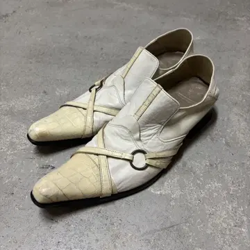 tornade mart pointed toe shoes