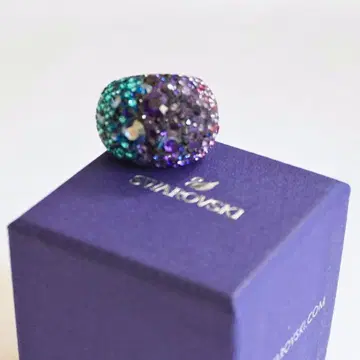스와로브스키 Chic Purple Blue 반지