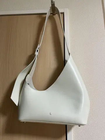 엘도트 토끼 백 비대칭 가죽 백