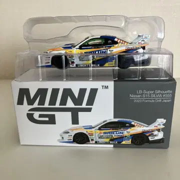 MINI GT 1/64 S15 SILVIA