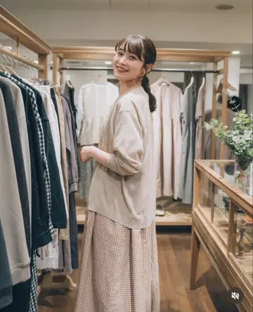 늑대와 올빼미 유베시 콜라보 깅엄 체크 반팔 롱 원피스 베이지