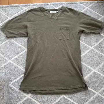 nonnative 올리브 V넥 티셔츠 사이즈 0