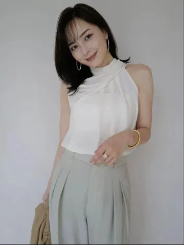 anuans 홀터 뉘앙스 넥 상의