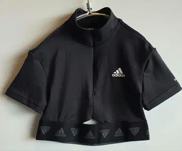 adidas 크롭 저지 블랙 아디다스 S 사이즈 새상품급
