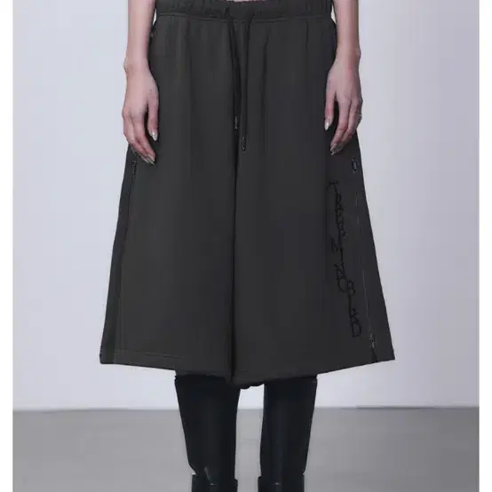 【BLACKUP】WASHING BERMUDA DENIM PANTS MADE] Boyish Washing Bermuda Denim Pants – BLACKUP