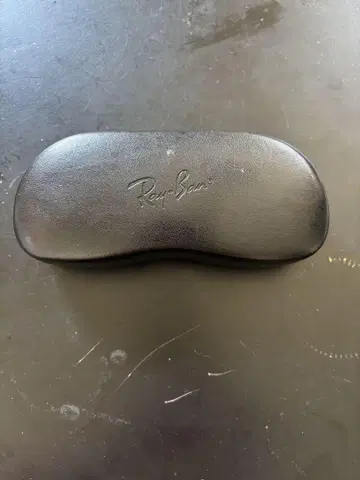 Ray-Ban 클리어 라운드 안경 케이스 포함