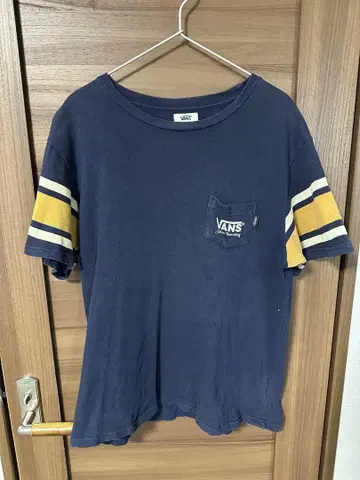 VANS 네이비 티셔츠 M 사이즈