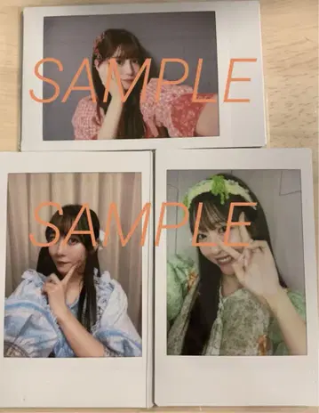 FRUITS ZIPPER 츠키아시 아마네 마나카 마나 유이 폴라로이드