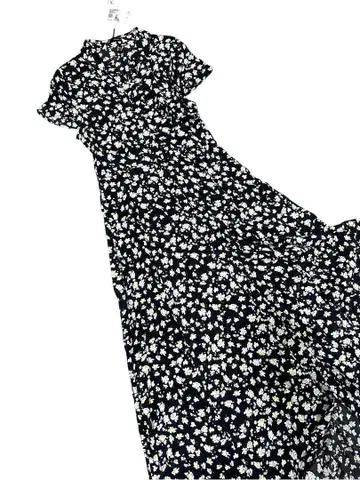 택 포함 새상품 ZARA 꽃무늬 플레어 원피스