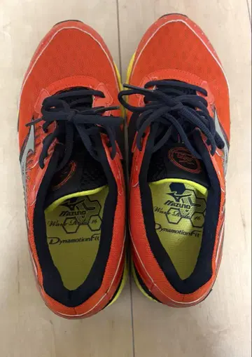MIZUNO WAVE RIDER 16 26cm