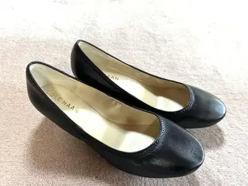 [새상품] 콜한 22.5 블랙 플랫슈즈