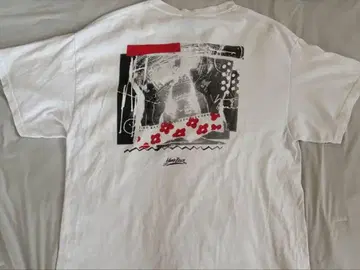 Hump Back 티셔츠 화이트 L 사이즈