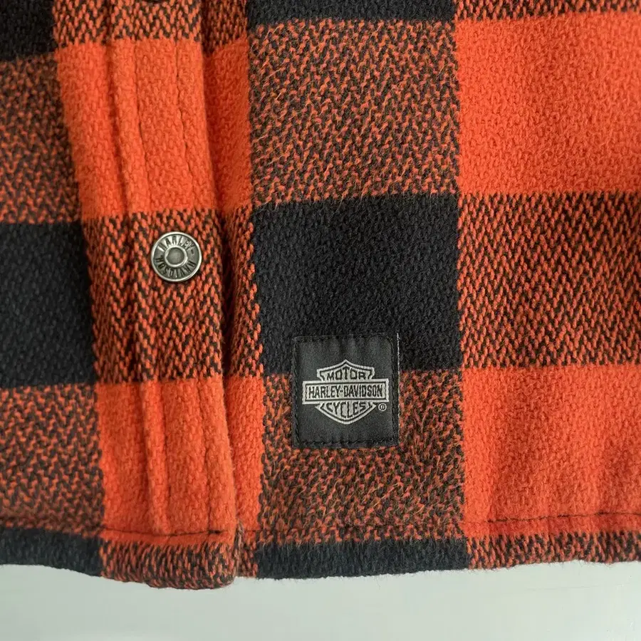 Product Details - 4