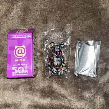BE@RBRICK 50th 피규어 시크릿