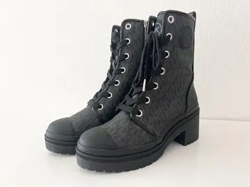 MICHAELKORS 레이스업 부츠 블랙 새상품